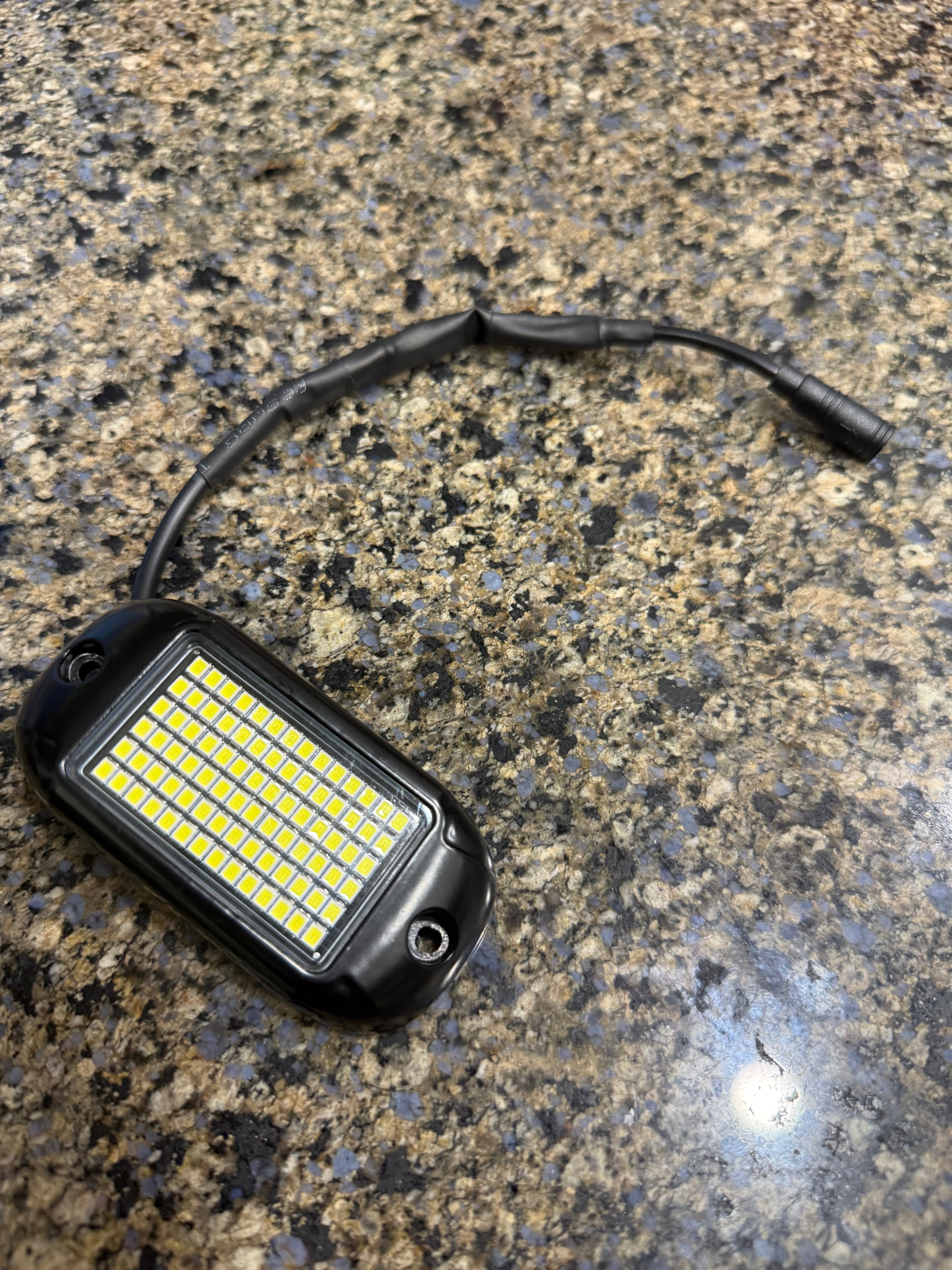 KXCustoms Macfox X1S/X7 Plug & Play LED Rock Light Kit